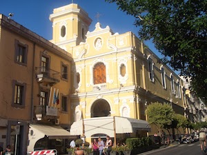 Festa del Carmine, varato un particolare piano traffico per il centro di Sorrento