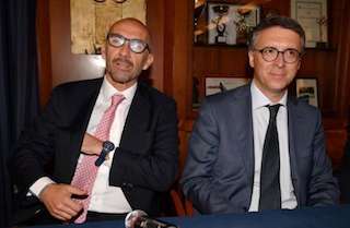 Cantone e Caringella a Sorrento per presentare il loro libro