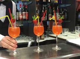 A Sorrento corsi per barman, pizzaioli ed enologi