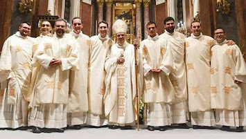 Giovedì l’arcivescovo Alfano ordinerà 9 nuovi sacerdoti