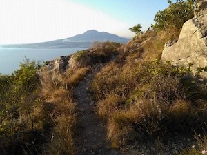 Il trekking scopre Il sentiero di Mario a Vico Equense