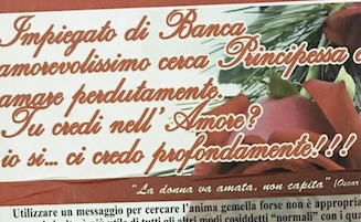 Manifesti per le strade di Sorrento per trovare l’anima gemella