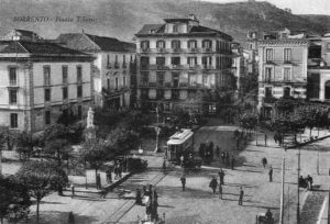 Un po’ di storia: cosa accadeva nella Sorrento di un secolo fa?