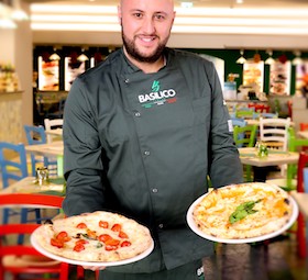 Da Sorrento alla Toscana per insegnare come fare la pizza fritta napoletana