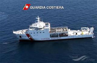 Il Premio Vervece alle navi Diciotti e Dattilo della Guardia Costiera