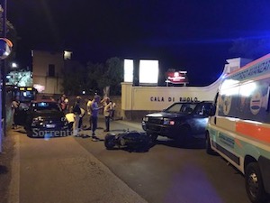 Auto contro scooter sulla Sorrento-Massa Lubrense, ferita una ragazza