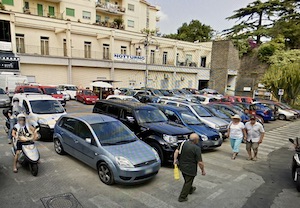 piazza-ganci-sorrento