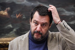 A Sorrento arriva Salvini e le “fravaglie” scendono in piazza