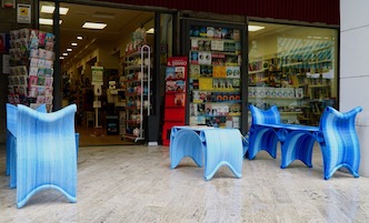 A Sorrento panchine in plastica riciclata e mappa del verde