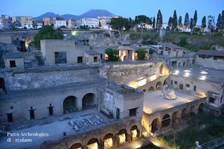 Gli studenti del Grandi di Sorrento in concerto agli scavi di Ercolano