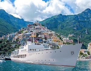 A Sorrento la presentazione di Patrizia motor yacht di lusso di Nlg