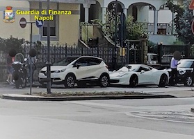 Falso incidente alla Ferrari, sequestrati 585mila euro ad imprenditore di Vico Equense