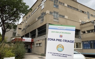 Tenta il suicidio e poi si uccide in ospedale, tragica fine per un uomo di Massa Lubrense