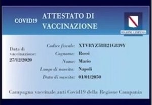 In Campania arriva la card dei vaccinati