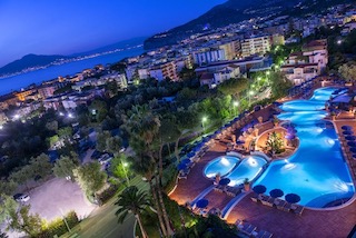 La-Terrazza-Hilton-Sorrento-Palace