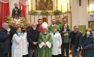 L’arcivescovo di Sorrento-Castellammare: Grazie agli operatori sanitari