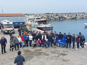 Più di 7 quintali di rifiuti rimossi da Marina della Lobra di Massa Lubrense