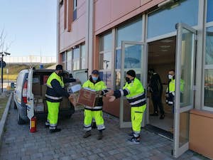 Aiuti alla popolazione ucraina, nuova consegna dalla costiera sorrentina