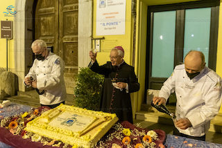 Festa a Sorrento per i 10 anni di monsignor Alfano alla guida della diocesi