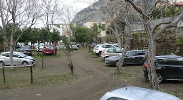 parcheggio-terreno-meta