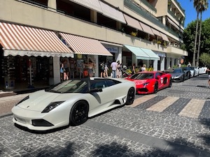 Sorrento invasa dalle Lamborghini – foto –