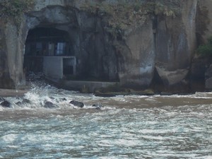 Il sindaco di Meta vieta la balneazione al Purgatorio