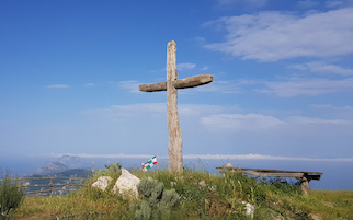 Con Di Palma visita alla Croce di Monte Comune – video –