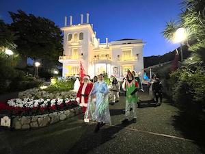 Proseguono gli appuntamenti dell’Igloo Christmas Village di Sorrento, c’è anche Lino D’Angiò