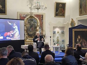 Grande successo per la lectio magistralis di Sgarbi a Sorrento su Artemisia Gentileschi