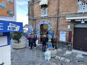 biglietteria-provvisoria-porto-sorrento