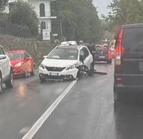 Incidente sulla Panoramica di Castellammare, traffico in tilt sulla Sorrentina