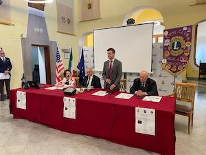 Grande accoglienza per il libro “La Costiera dell’Incanto” presentato a Sorrento