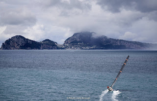 Arrivo al fotofinish per le regate Maxi della Tre Golfi