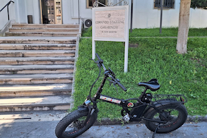 Ruba e-bike del valore di 2mila euro a Sorrento, arrestato