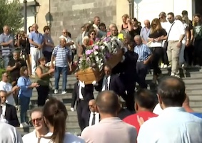 I sindaci della penisola sorrentina ai funerali di Anna Scala: Basta femminicidi