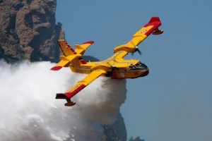 canadair-incendio-colli-dontanelle