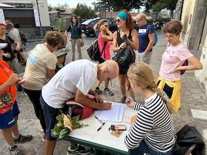 Circumvesuviana, consegnata la petizione ai sindaci della penisola sorrentina. Le richieste del Comitato pendolari