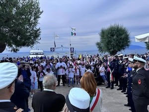 nave-cuore-sorrento-2024