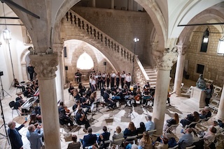 Sorrento conquista la Croazia con la musica