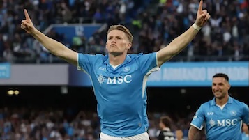 È ancora scudetto. Il Napoli fa poker