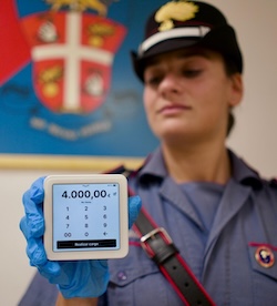 Sorrento. Arriva il furto con il metodo del pickpocketing 2.0