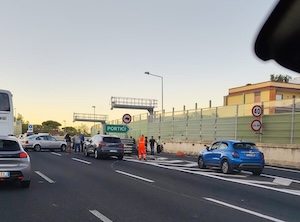 Due ragazzi morti in un incidente sulla Napoli-Salerno