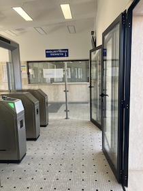 Sant’Agnello. Nella nuova stazione niente biglietti per il treno