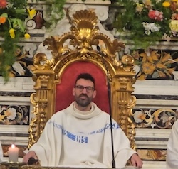 Piano di Sorrento. Don Alfonso De Gregorio cambia parrocchia