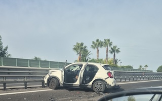 Famiglia di Vico Equense coinvolta in incidente in autostrada: Vivi per miracolo