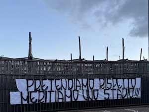 Sorrento. Questione stadio, protesta dei tifosi