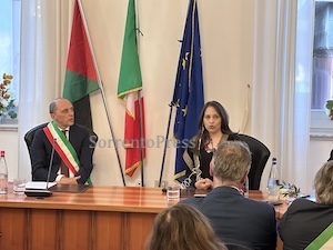 Sant’Agnello. Toccante incontro con l’Ambasciatrice di Palestina: Ci vogliono annientare