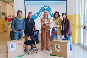 Massa Lubrense. Grazie al riciclo arredi per le scuole