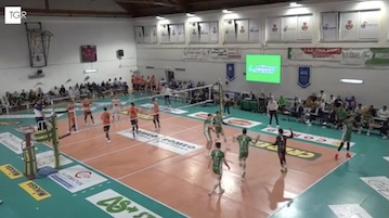 Esordio tra gli applausi per la Romeo Sorrento in A2 di volley – video –