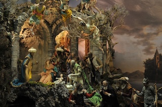 Sorrento. Peppe Barra inaugura la mostra dei presepi di Giuseppe Ercolano